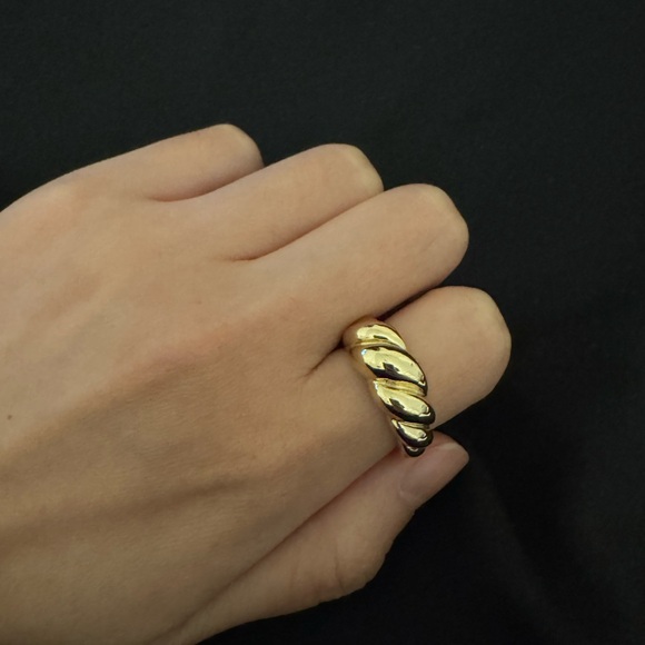 Ana Luisa ROPE BOLD Ring - Size 6 - Picture 1 of 3